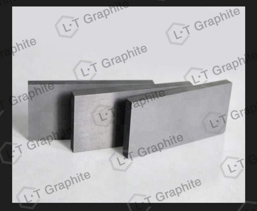 High purity graphite vacuum pump blade