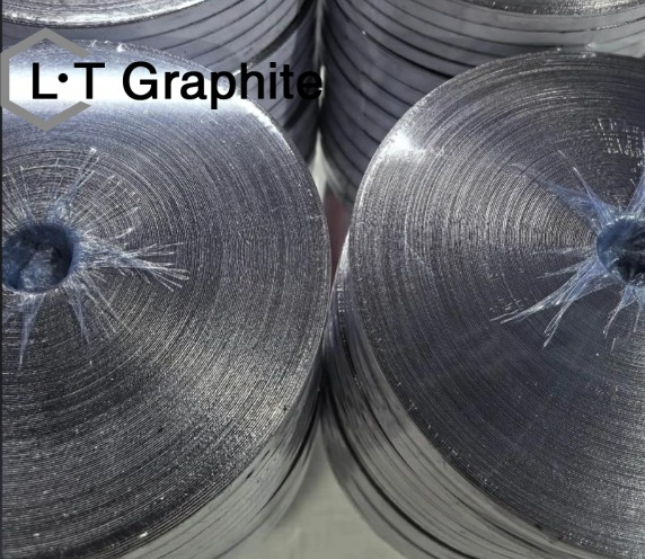 Factory Source-Mechinical Seal Corrugated Flexible Graphite Tape with Adhesive